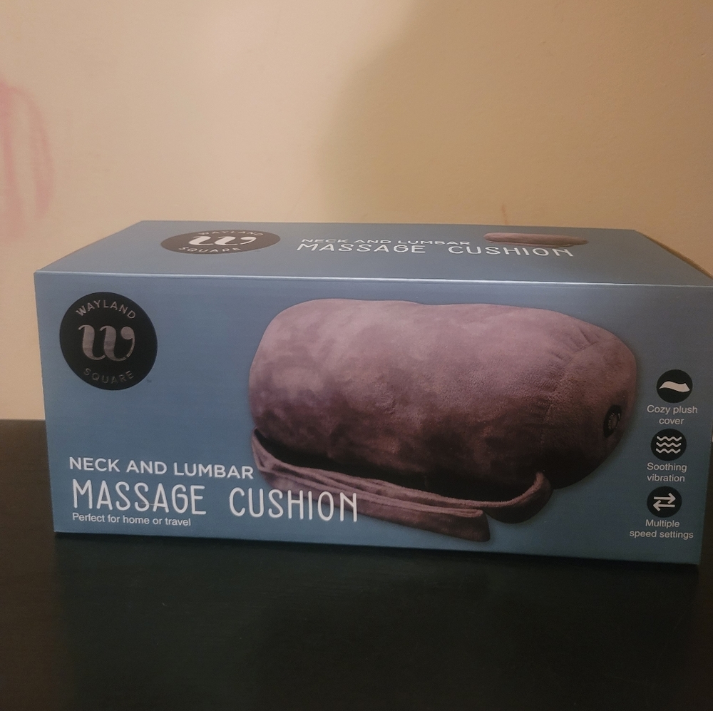 Massage cushion